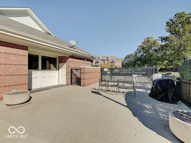 $265,000 | 8681 Jaffa Ct Drive East, Unit 38, Indianapolis, IN 46260