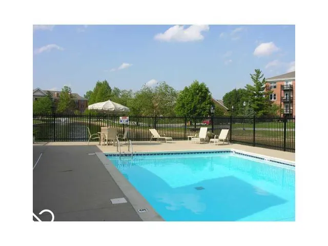$265,000 | 8681 Jaffa Ct Drive East, Unit 38, Indianapolis, IN 46260