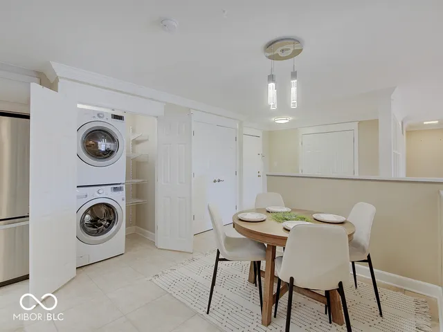 $265,000 | 8681 Jaffa Ct Drive East, Unit 38, Indianapolis, IN 46260