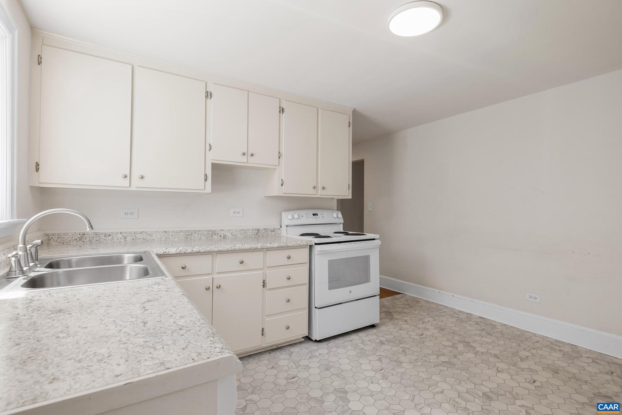 4057 Richmond Road Keswick, VA 22947 - Photo 20 of 45 Gallery Image 20