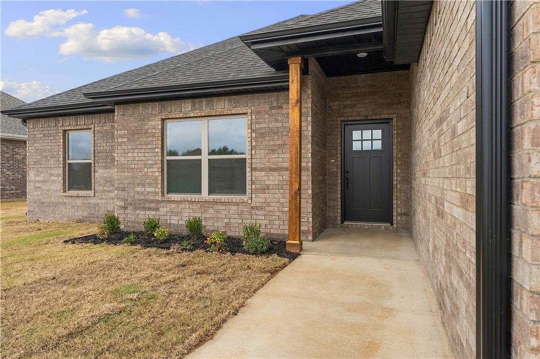 1101 Cook Street Pea Ridge, AR 72751 - Photo 3 of 31 Gallery Image 3