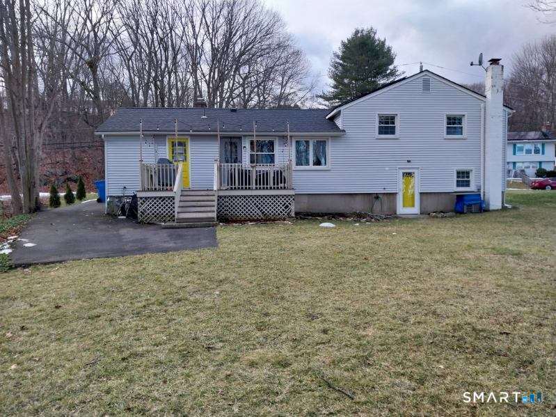 334 Gaylord Drive Waterbury, CT 06708 - Photo 39 of 40