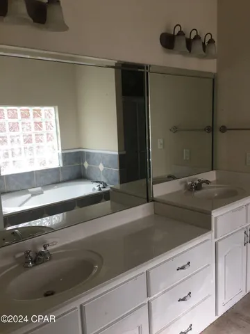 $2,300 | 1412 Thurso Road, Lynn Haven, FL 32444