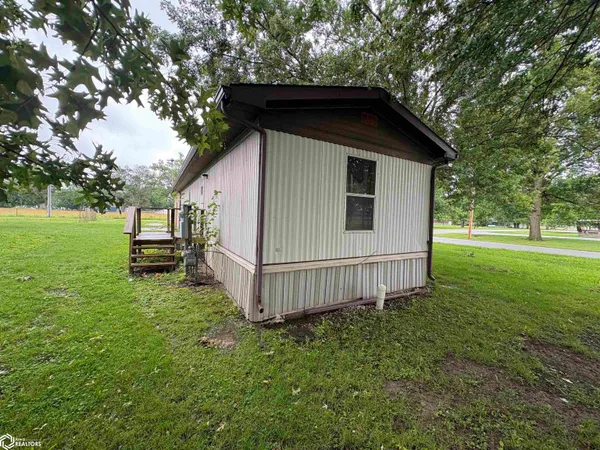 $54,900 | 1051 Southwest Main, Kahoka, MO 63445