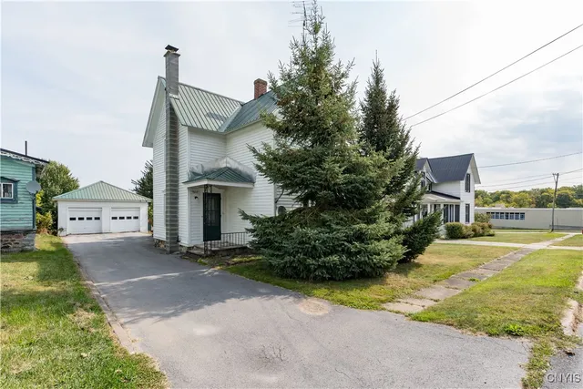 $159,900 | 9612 Bowman Street, Denmark, NY 13620