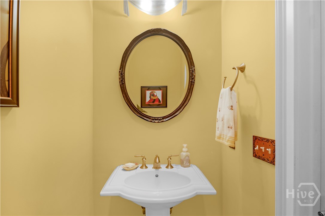 312 Spanton Crescent Pooler, GA 31322 - Photo 51 of 71 Powder Room
