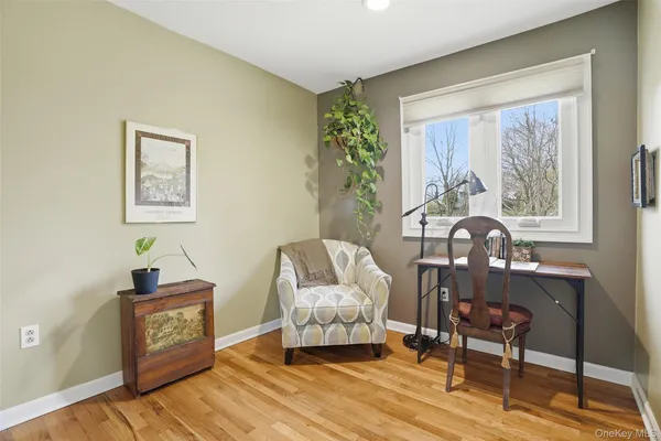 $518,000 | 74 Village Green, Bardonia, NY 10954