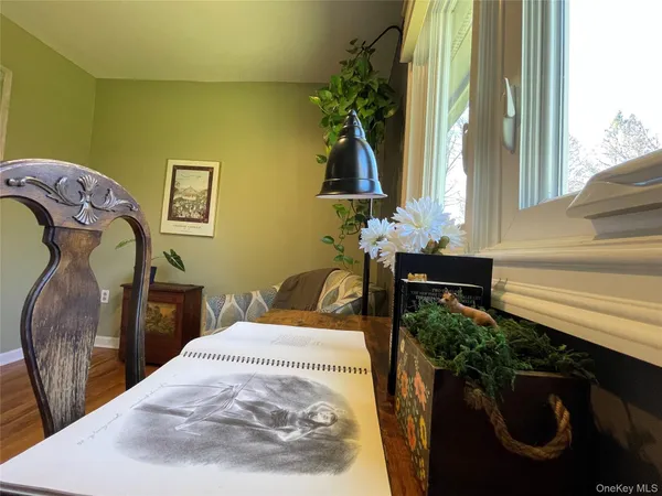 $518,000 | 74 Village Green, Bardonia, NY 10954