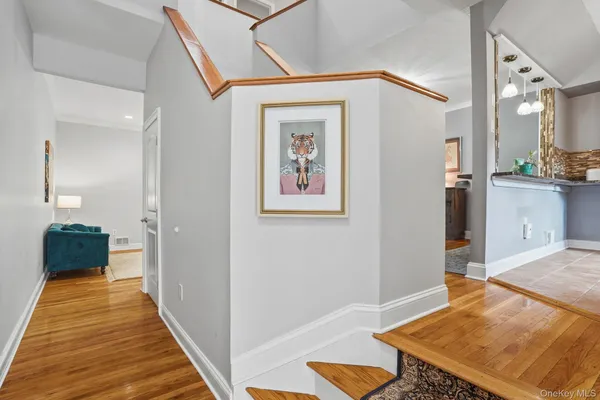 $518,000 | 74 Village Green, Bardonia, NY 10954