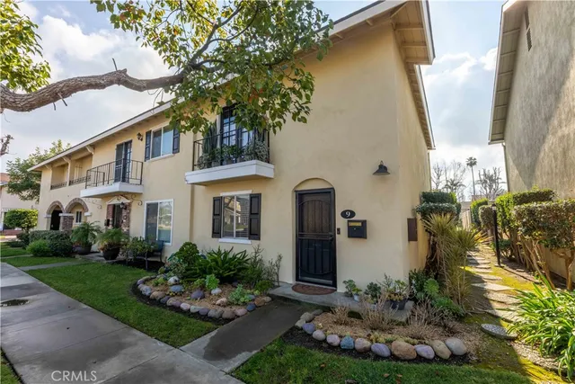 $799,900 | 3342 Bradbury Road, Unit 9, Los Alamitos, CA 90720