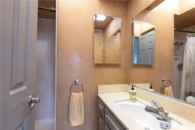 $799,900 | 3342 Bradbury Road, Unit 9, Los Alamitos, CA 90720