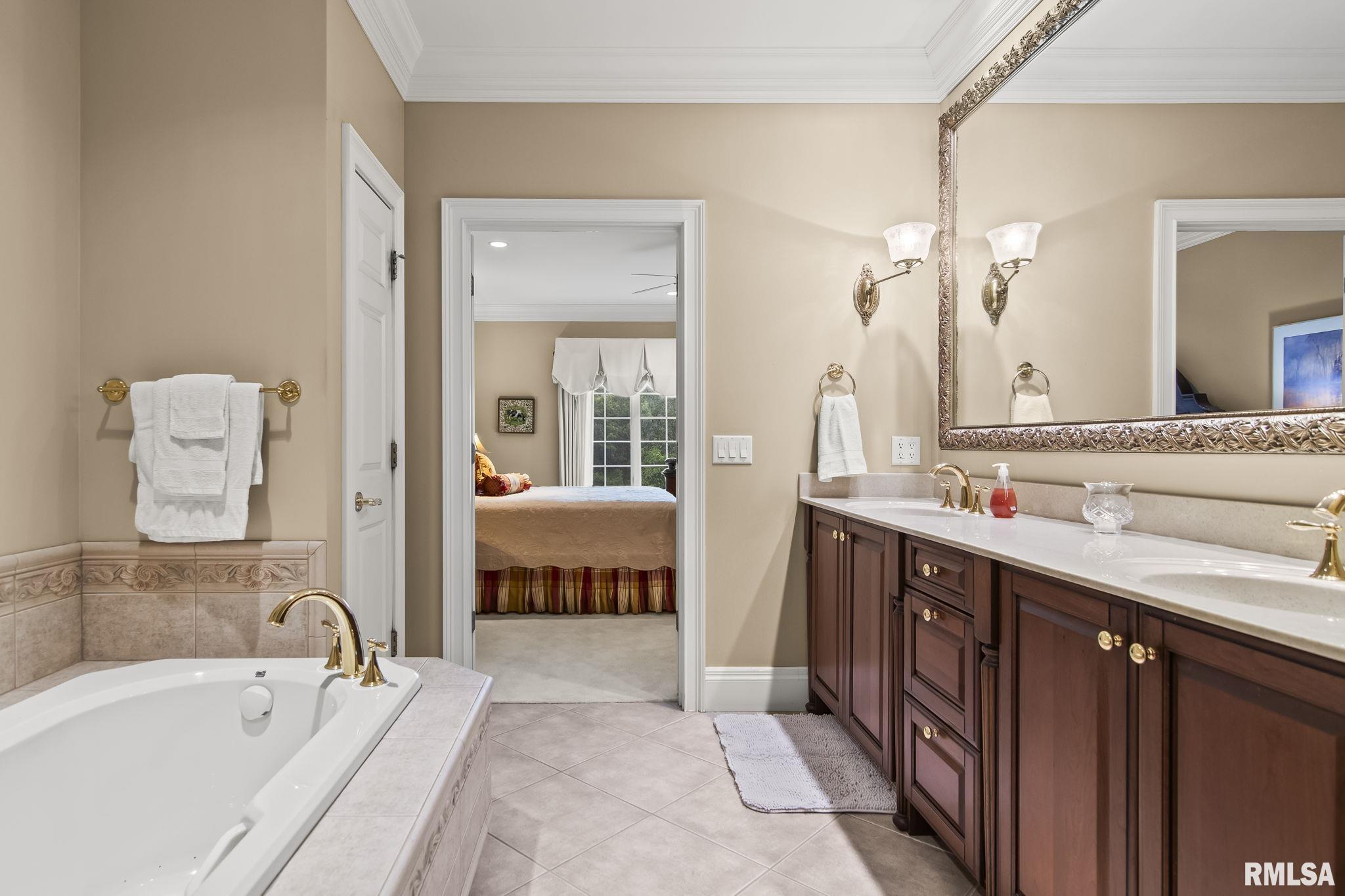 4 Fox Point Rochester, IL 62563 - Photo 41 of 81