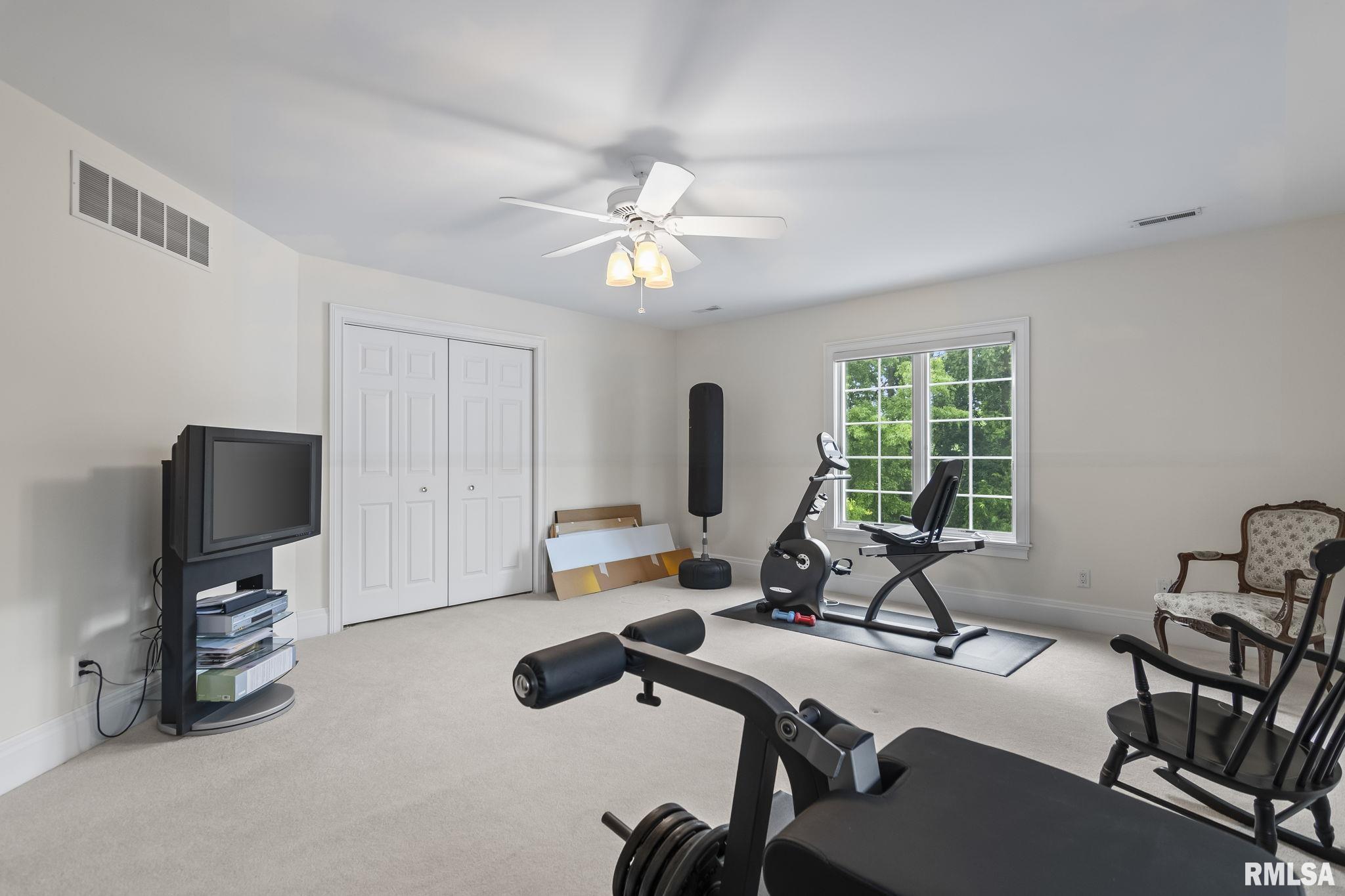 4 Fox Point Rochester, IL 62563 - Photo 54 of 81