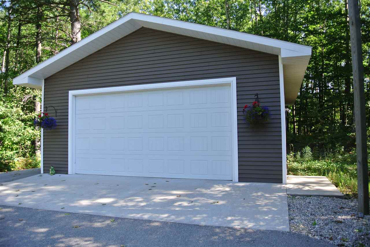3156 Five Mile Road Traverse City, MI 49686 - Photo 37 of 44 1838509-36.JPG