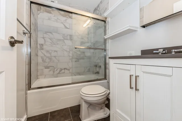 $2,650 | 3550 North Lake Shore Drive, Unit 417, Chicago, IL 60657