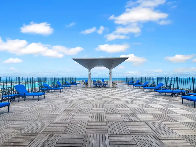 $2,650 | 3550 North Lake Shore Drive, Unit 417, Chicago, IL 60657