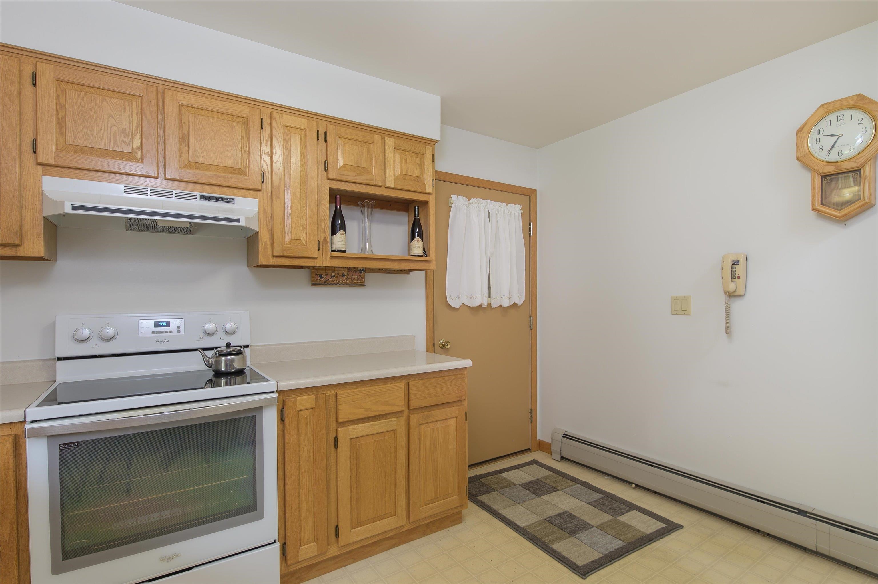 31 Northfield Drive Springfield, VT 05150 - Photo 12 of 41