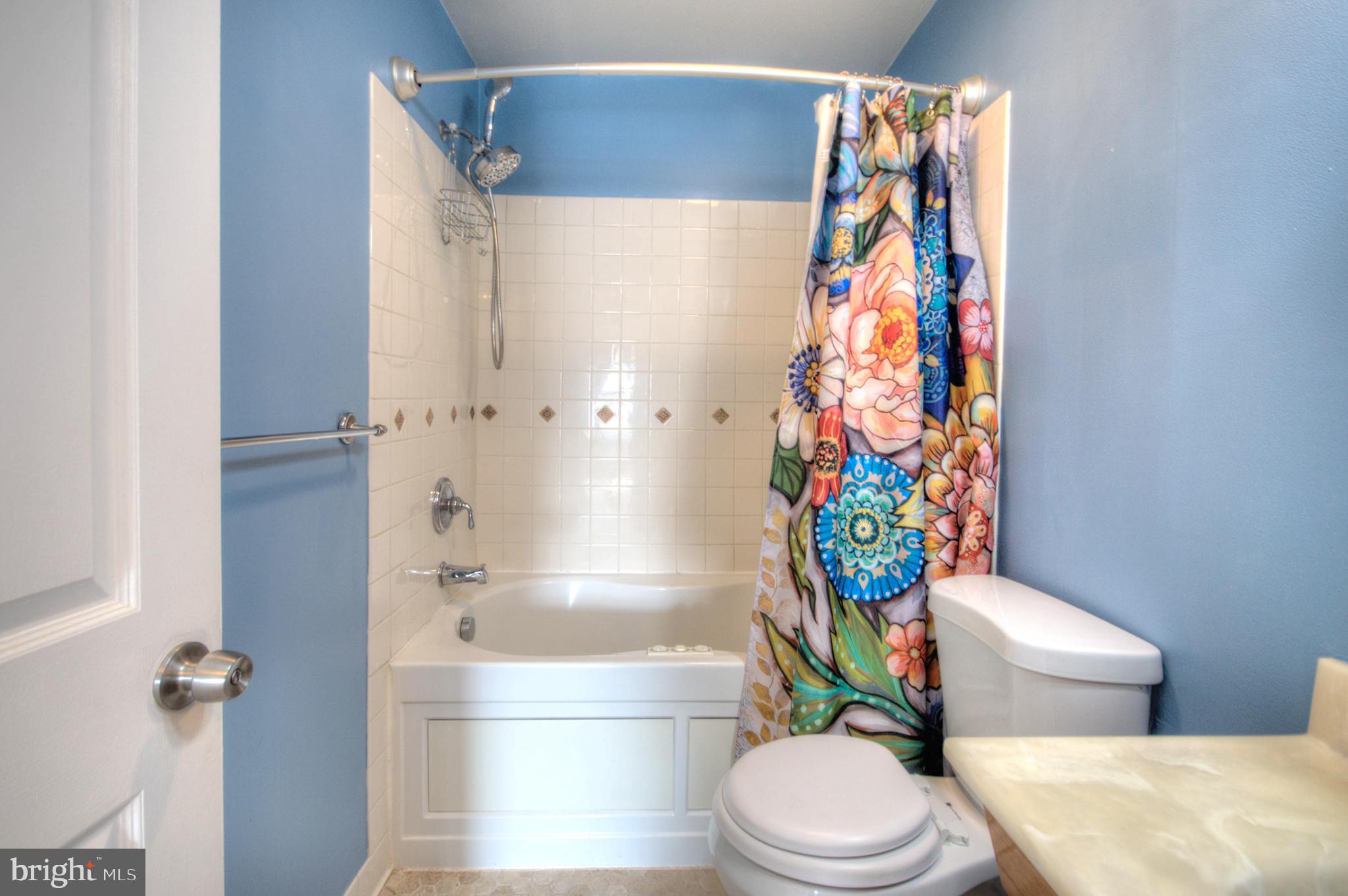 30 Uranus Road Sewell, NJ 08080 - Photo 19 of 23 2nd level Bathroom
