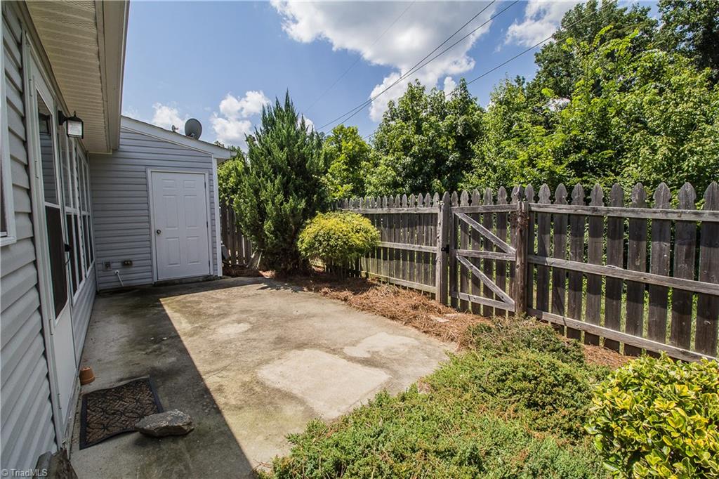 2820 WaterStone Loop High Point, NC 27265 - Photo 24 of 25