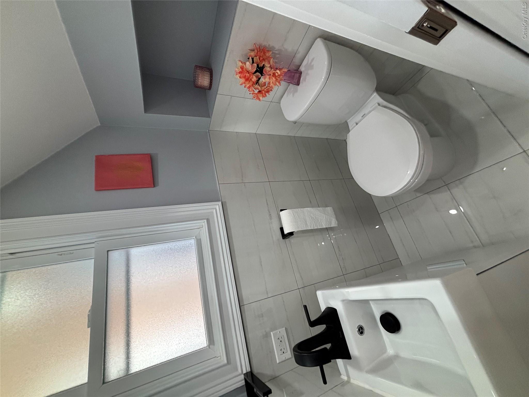 146-26 20th Road Queens, NY 11357 - Photo 11 of 24