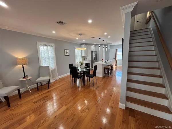 $1,499,000 | 146-26 20th Road | Whitestone