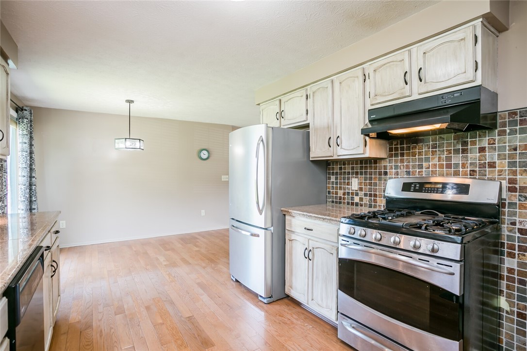 26 Cold Spring Circle Gates, NY 14624 - Photo 12 of 31