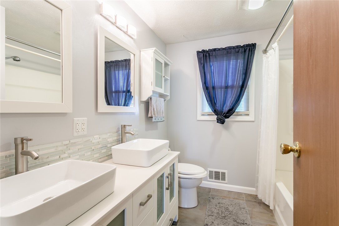 26 Cold Spring Circle Gates, NY 14624 - Photo 18 of 31