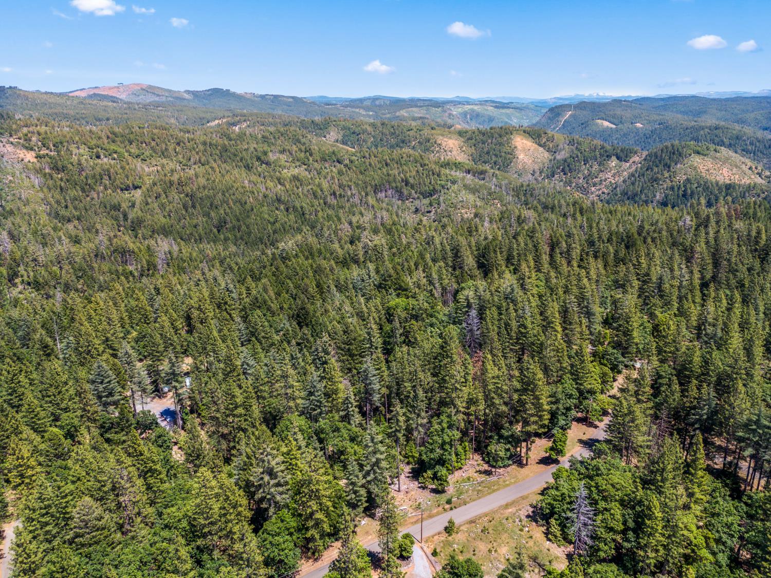 6324 Dickinson Road Placerville, CA 95667 - Photo 15 of 37 a view of city and mountain