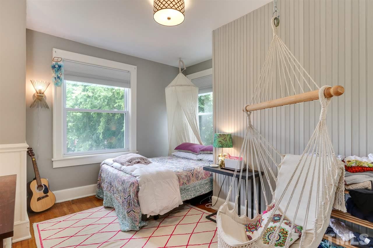 114 Dixie Trail Raleigh, NC 27607 - Photo 18 of 25