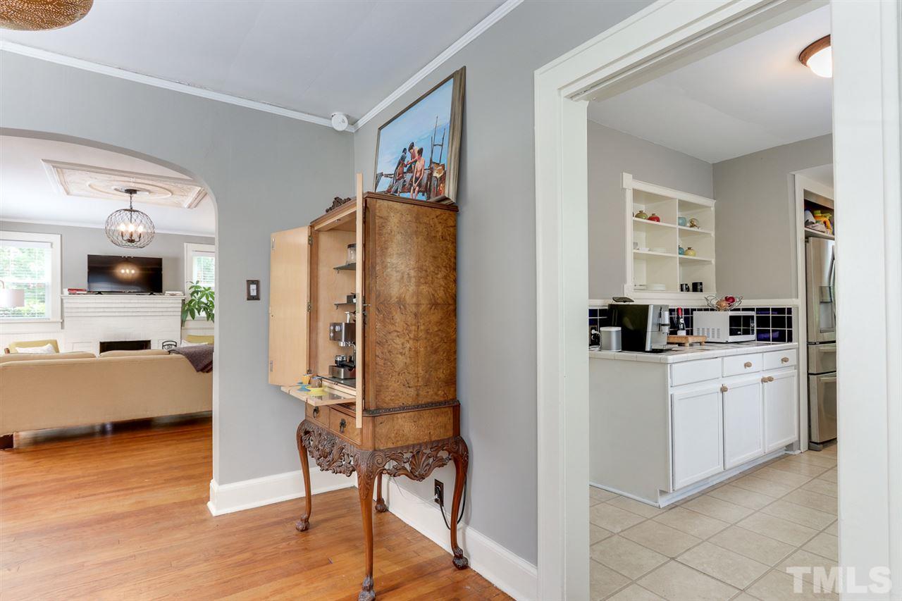 114 Dixie Trail Raleigh, NC 27607 - Photo 10 of 25