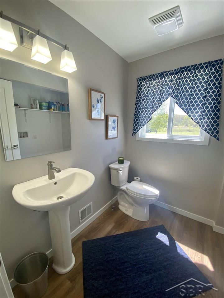 3601 Millington Road Millington, MI 48746 - Photo 14 of 35 Half Bathroom/Laundry