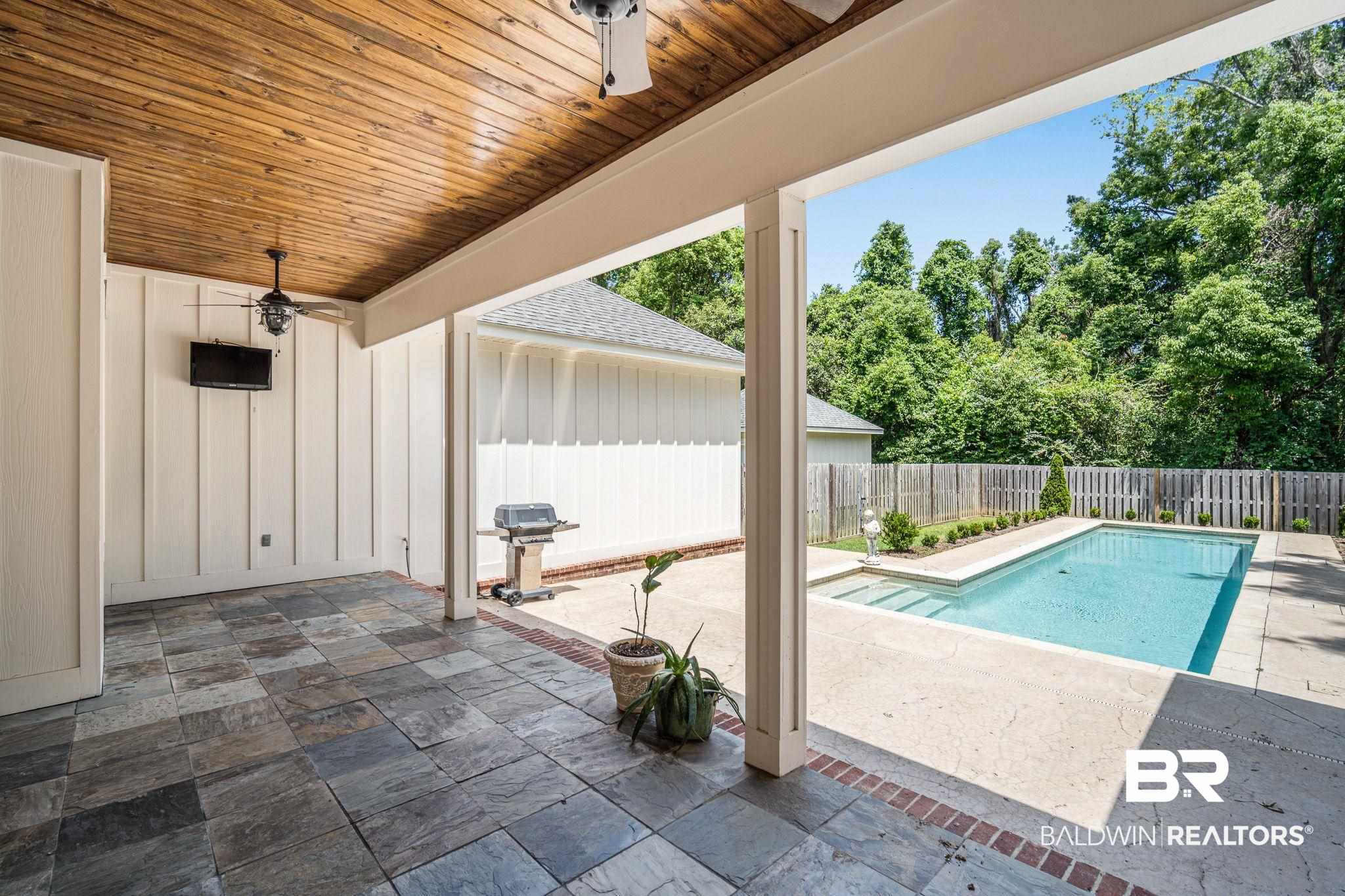 910 Main Street Daphne, AL 36526 - Photo 28 of 36