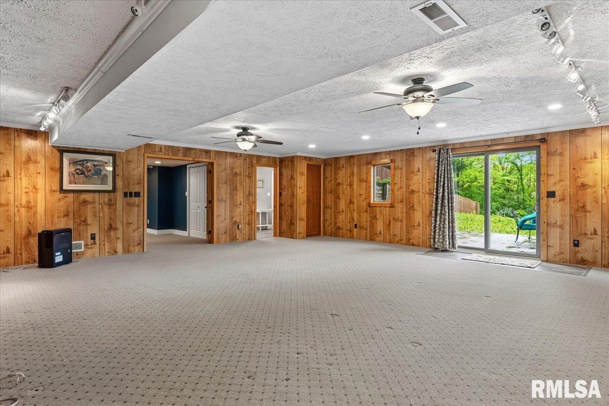4231 Stone Road Springfield, IL 62707 - Photo 34 of 85