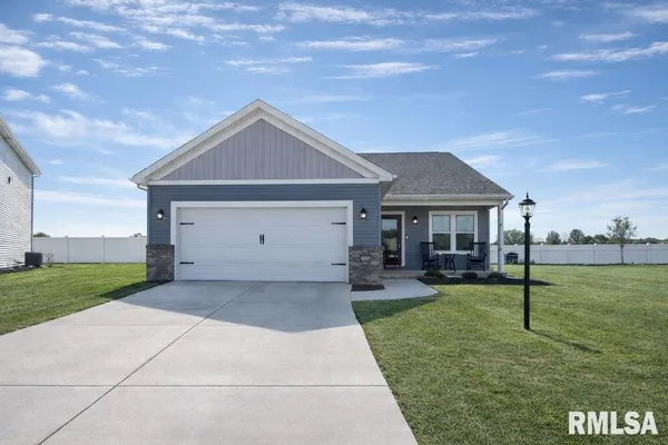 $425,000 | 4010 West Fiona Way, Dunlap, IL 61525