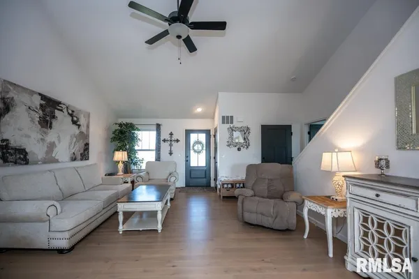 $425,000 | 4010 West Fiona Way, Dunlap, IL 61525