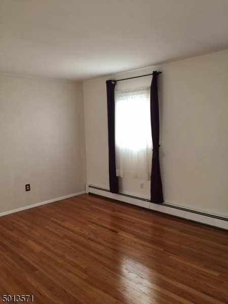 36 Eastbrook Road Parsippany, NJ 07054 - Photo 9 of 13