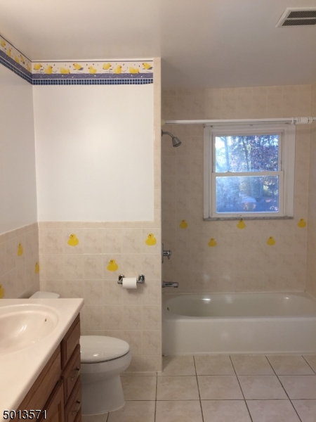 36 Eastbrook Road Parsippany, NJ 07054 - Photo 10 of 13