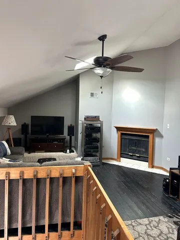 $250,000 | 16806 82nd Avenue, Unit 3S, Tinley Park, IL 60477