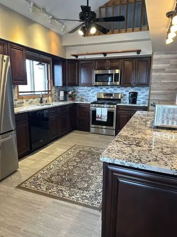 $250,000 | 16806 82nd Avenue, Unit 3S, Tinley Park, IL 60477