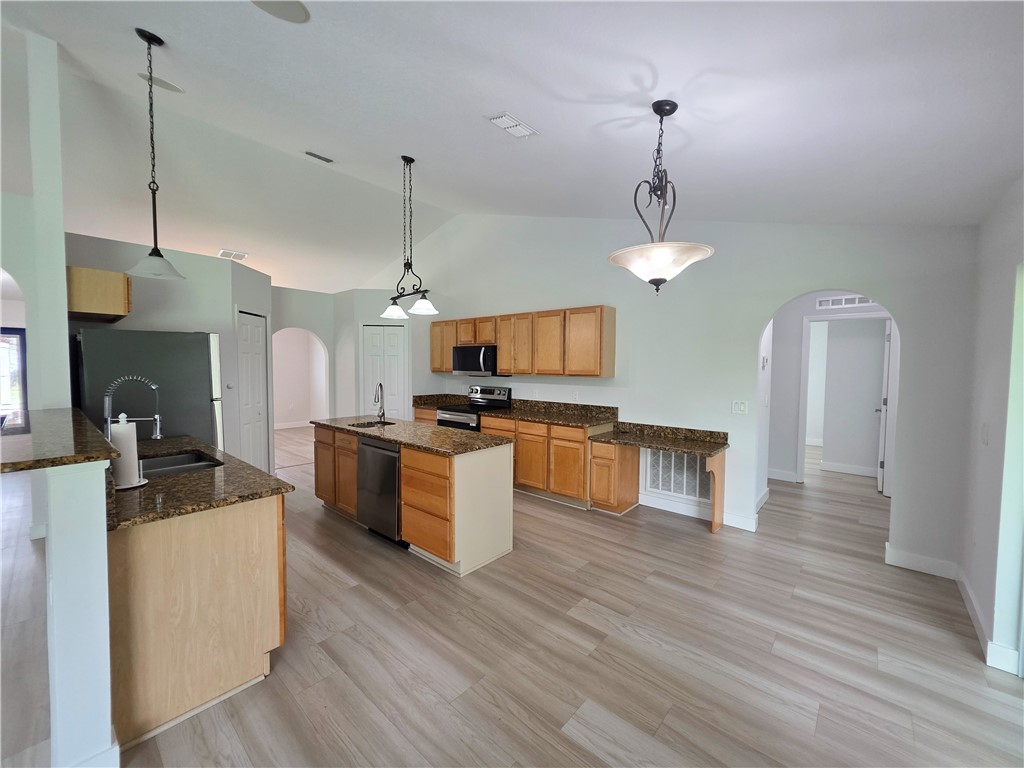 5230 Compass Pointe Circle Vero Beach, FL 32966 - Photo 11 of 36