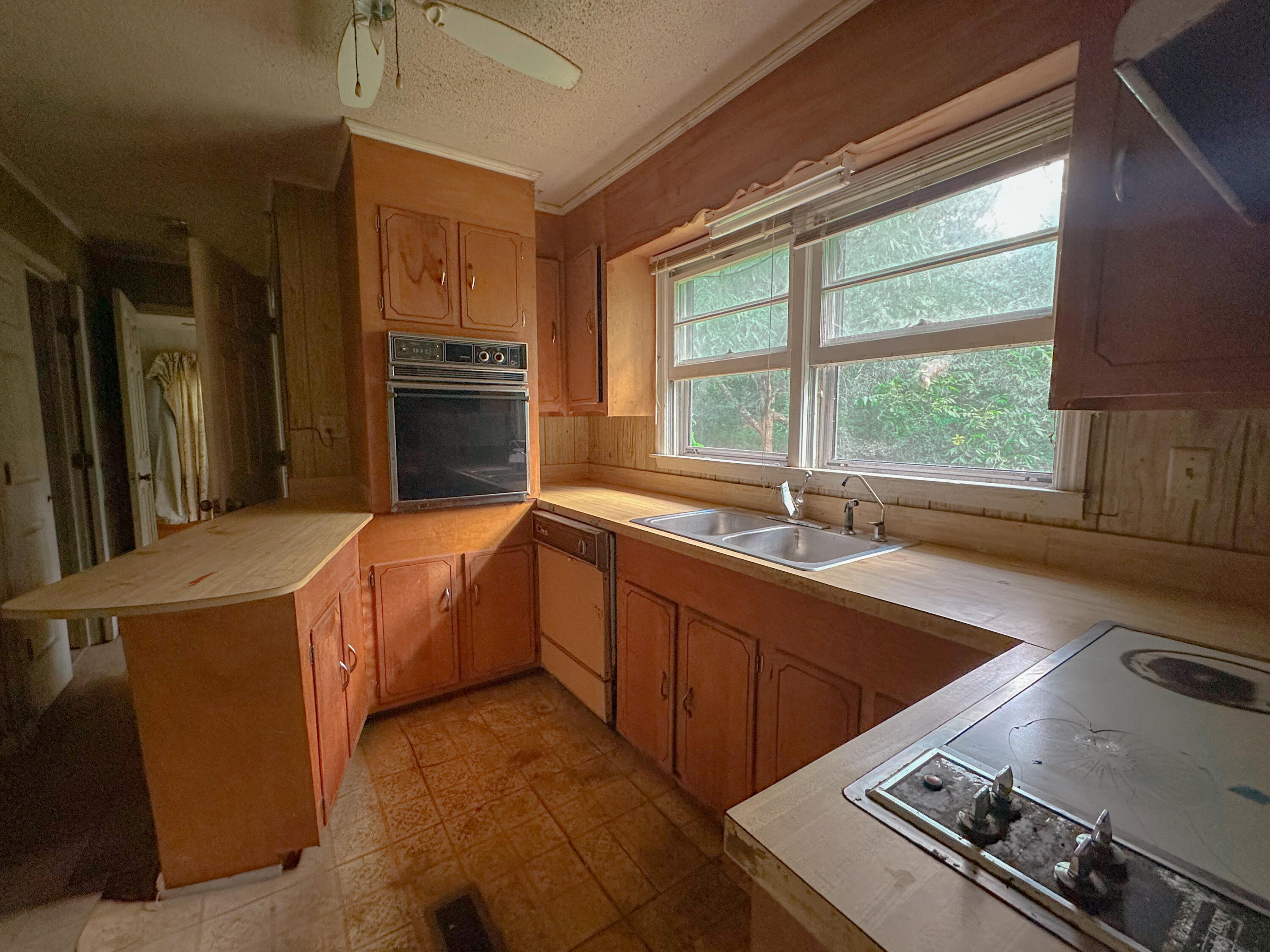 1311 Schurlknight Road St. Stephen, SC 29479 - Photo 5 of 24