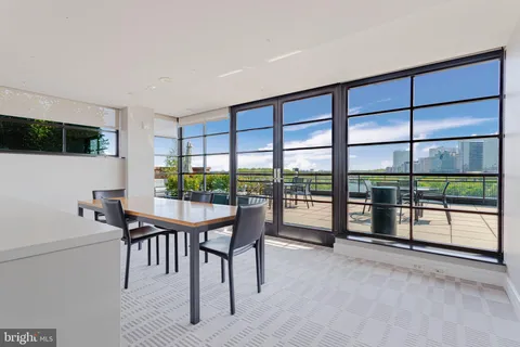 $3,700,000 | 3303 Water Street Northwest, Unit 3F, Washington, DC 20007