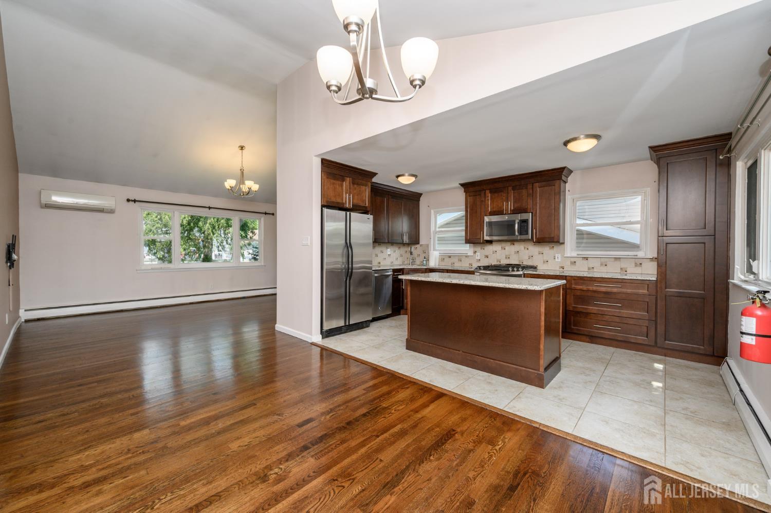 54 Starlight Drive Colonia, NJ 07067 - Photo 11 of 34