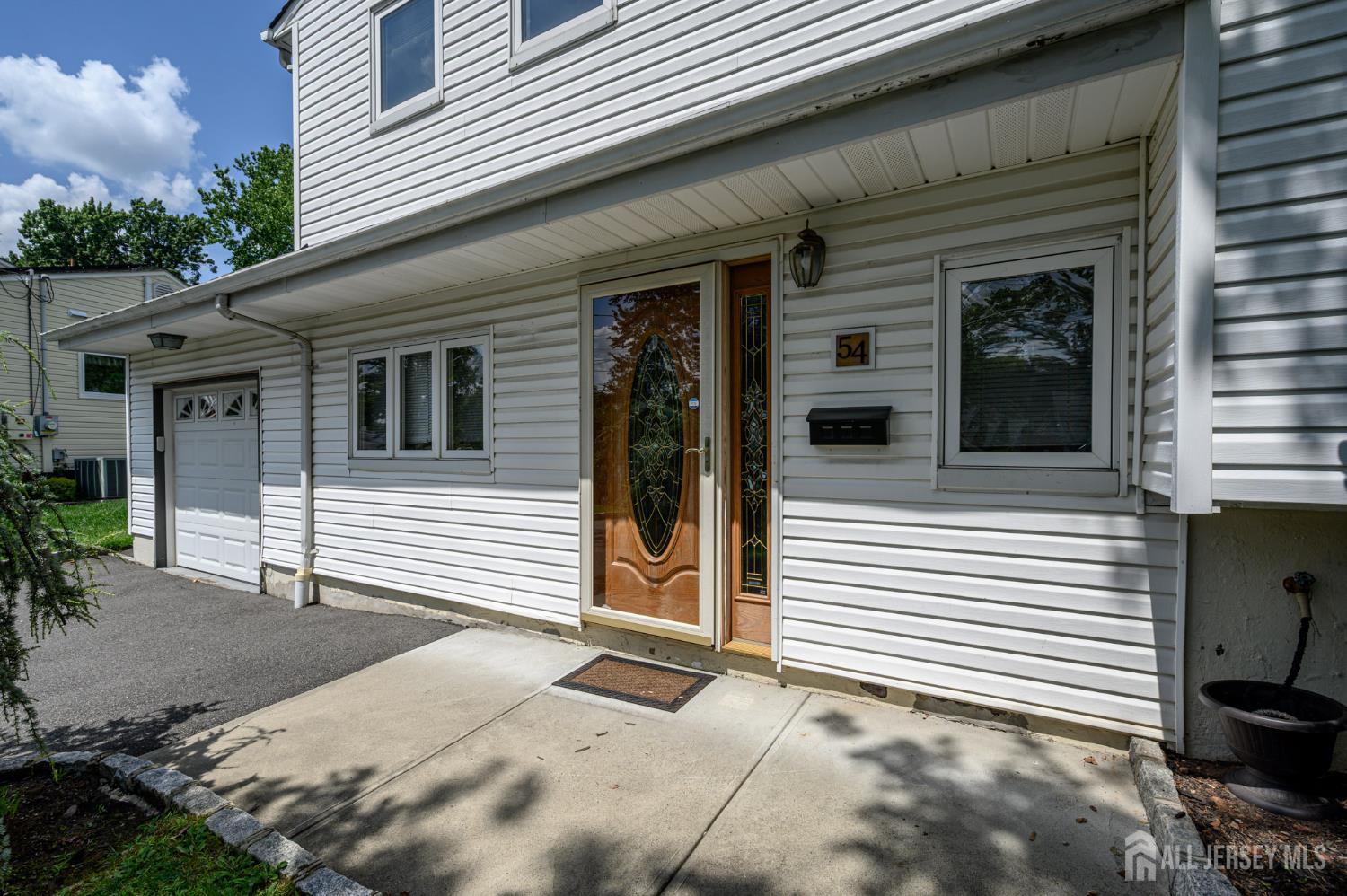 54 Starlight Drive Colonia, NJ 07067 - Photo 2 of 34