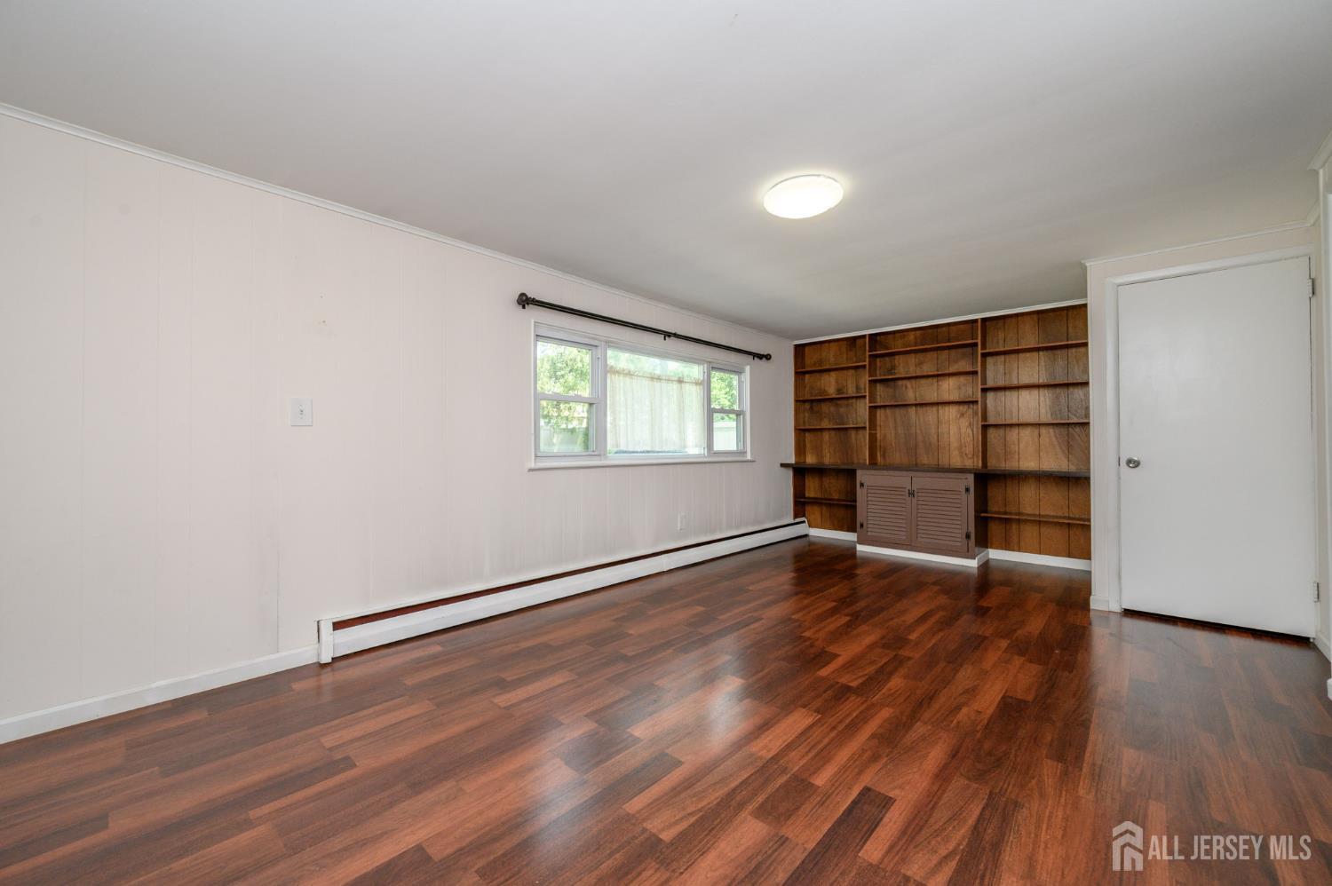 54 Starlight Drive Colonia, NJ 07067 - Photo 7 of 34