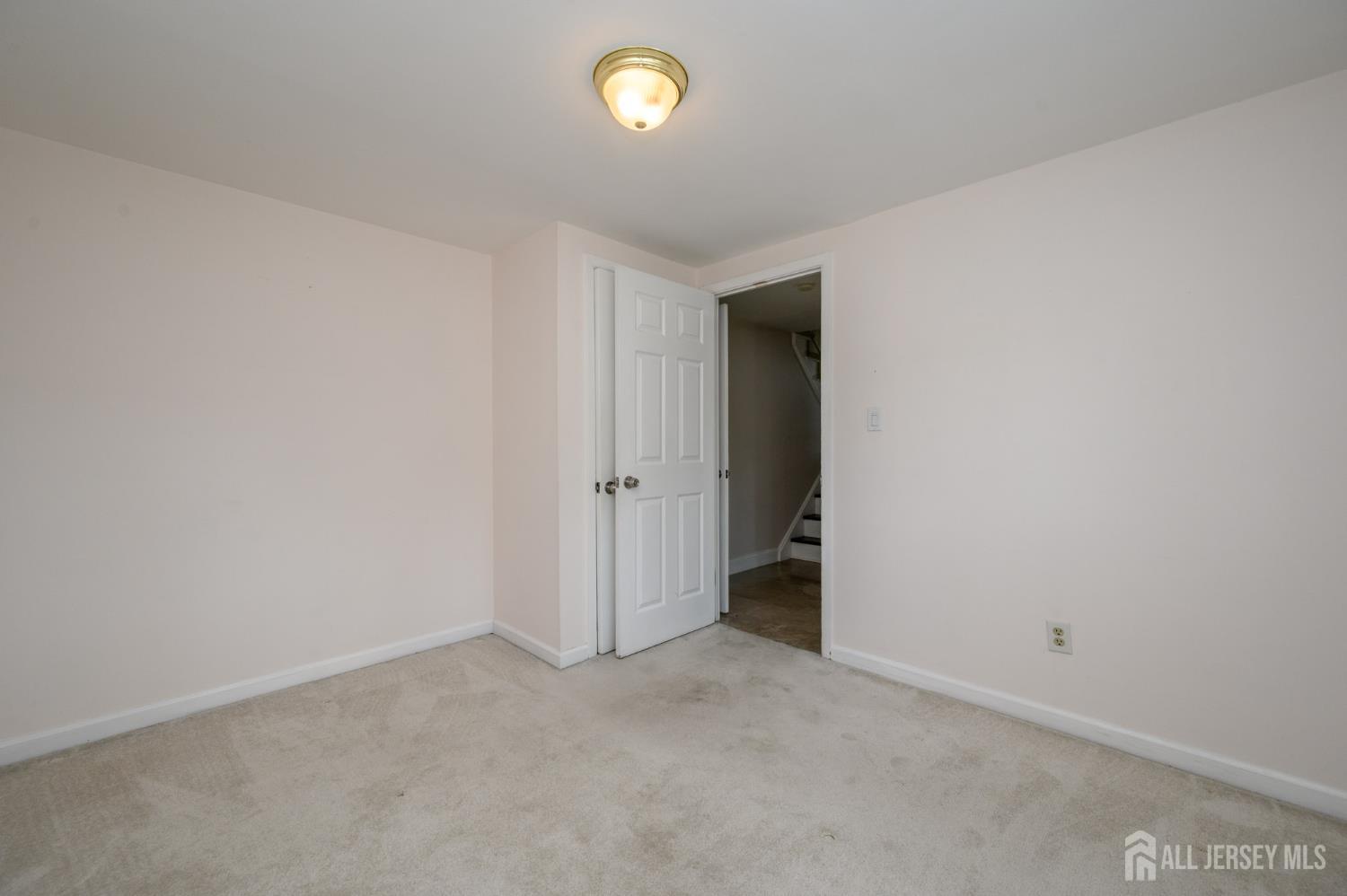 54 Starlight Drive Colonia, NJ 07067 - Photo 9 of 34