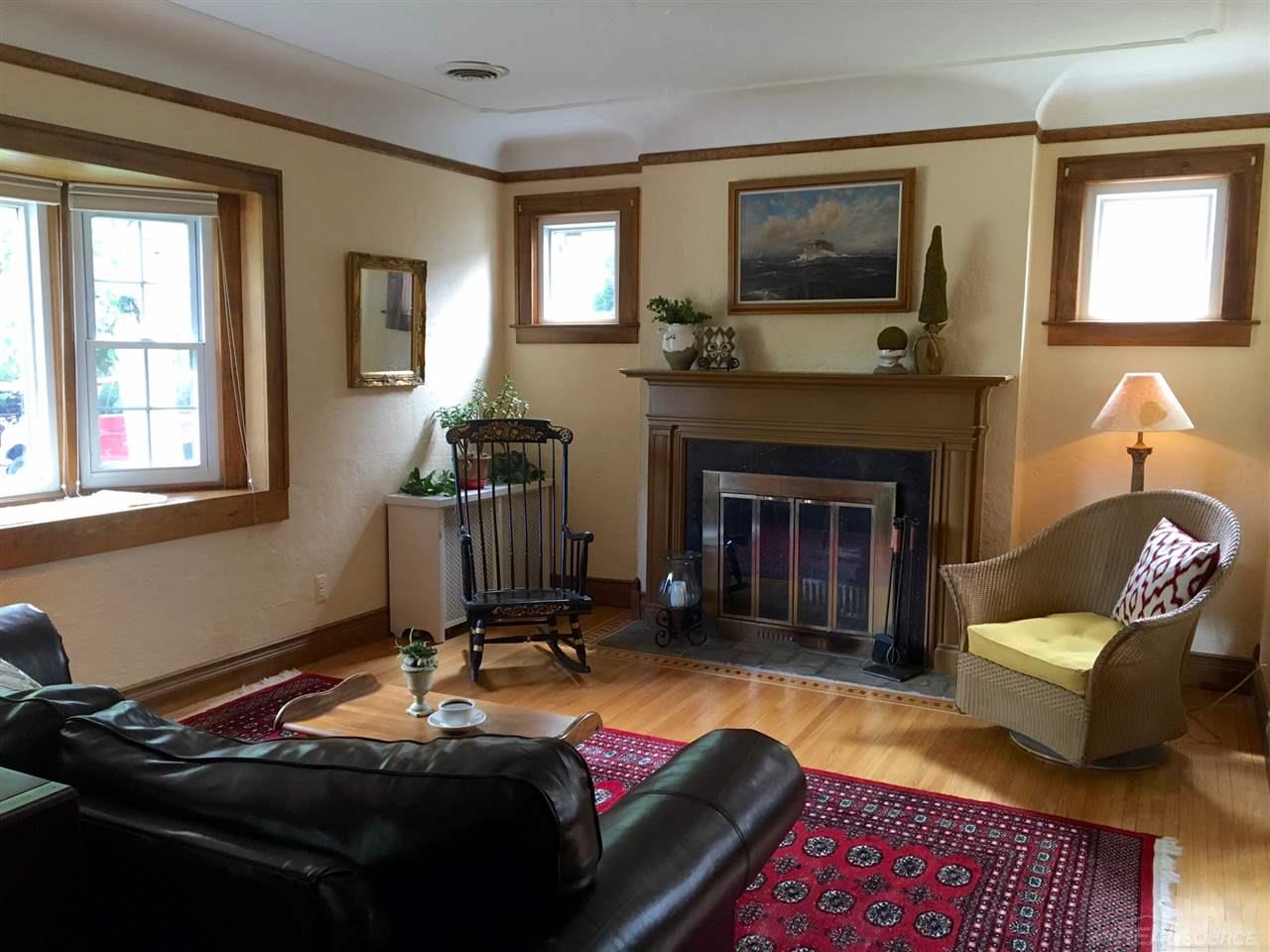 755 Lincoln Road Grosse Pointe, MI 48230 - Photo 7 of 43 31307447-6.JPG