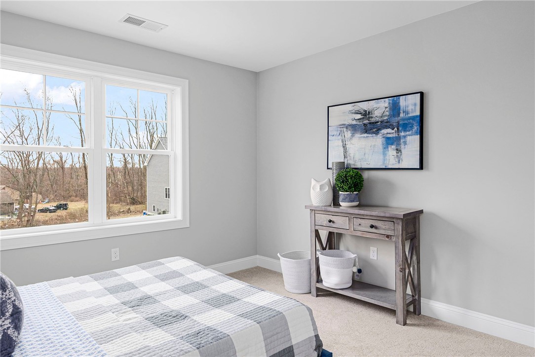 9 Scarlett Way Cranston, RI 02921 - Photo 24 of 36