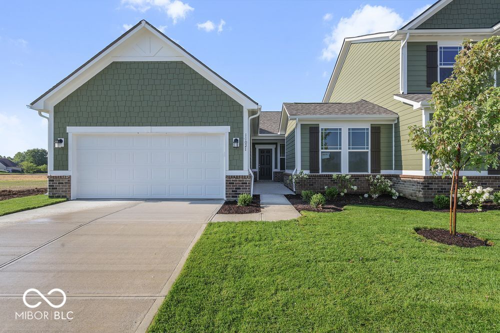 11021 Dressage Way Indianapolis, IN 46239 - Photo 2 of 40