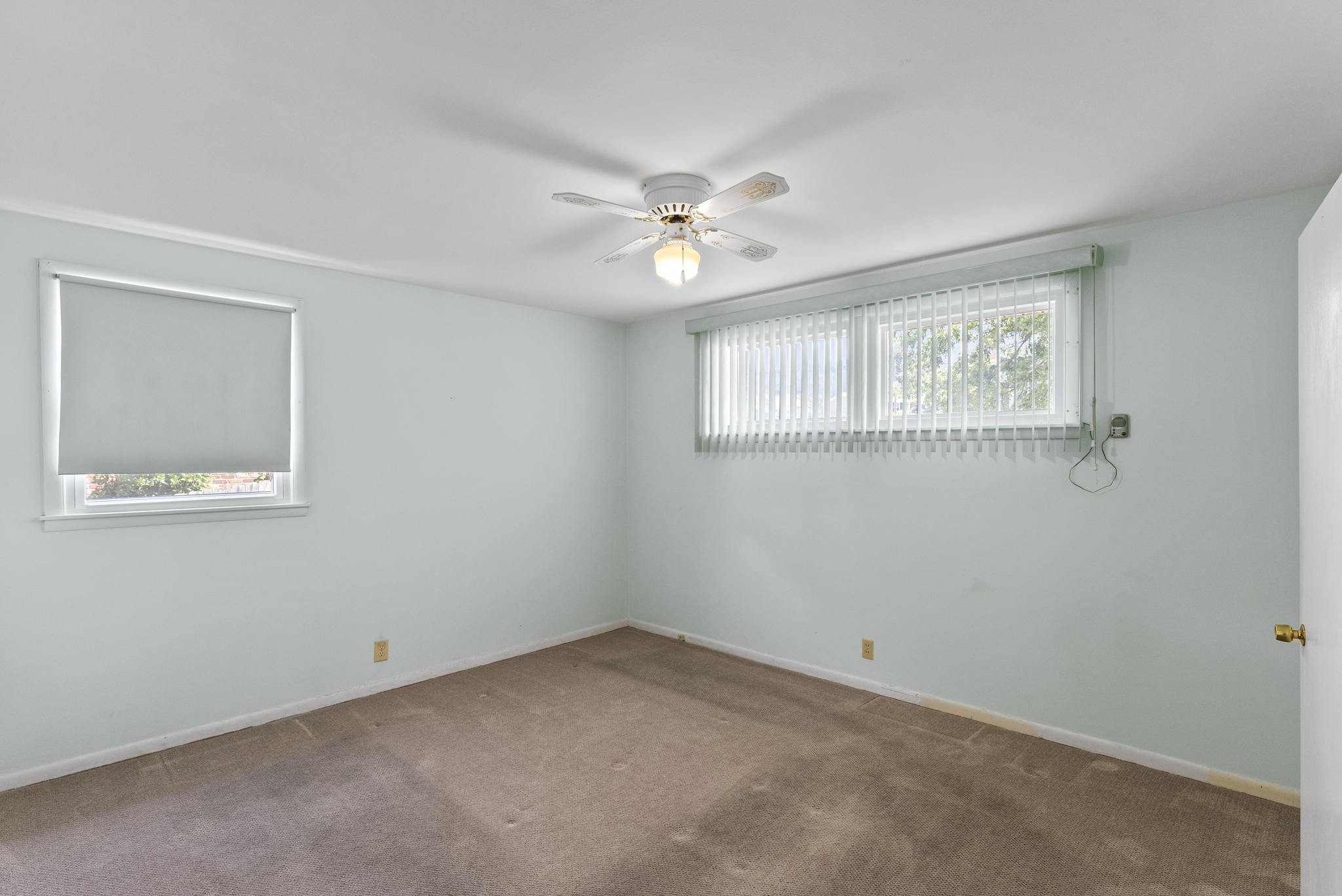 311 Bonnahurst Drive Hermitage, TN 37076 - Photo 19 of 47 an empty room with a window and a fan